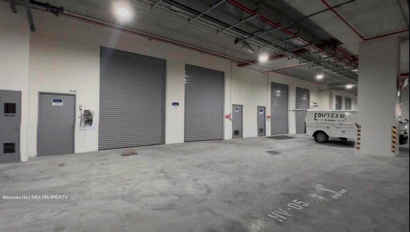 Stellar@tampines (D18), Factory #546761921